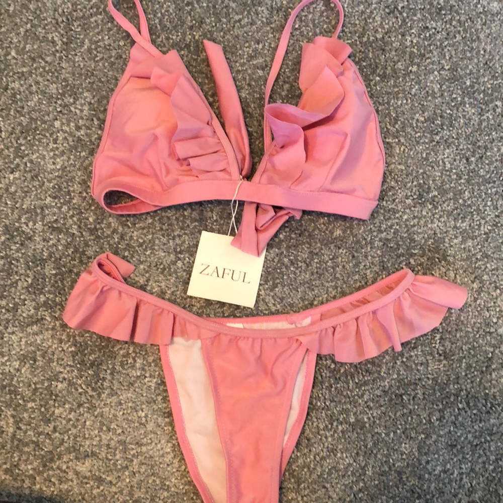 •SOLD•Ruffle light pink bikini